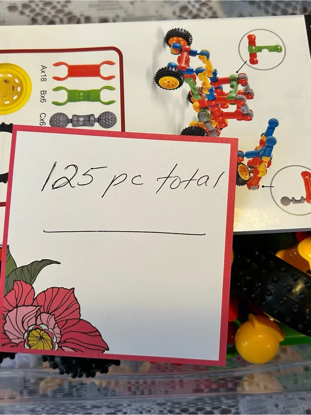 125PCS Stem Building Toys for 3-8 Year Old Unisex- in Carrying Container&Booklet